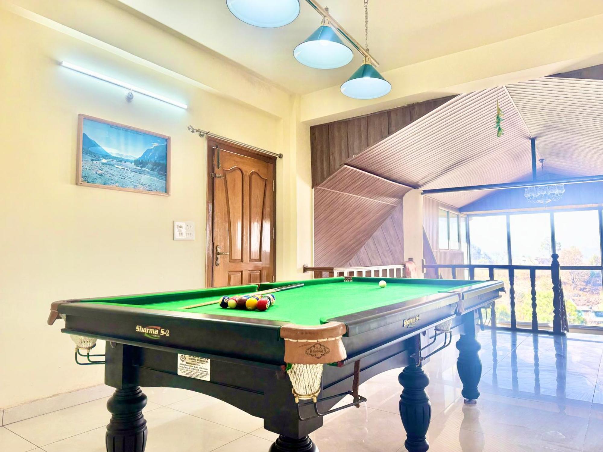 The Auriga 3Bhk Fully Entair Villa With Bonfire In Kasauli I Pvt Stay I Open Air Terrace I Kitchen Livingroom I Lawn Bonfire I Gaming Zone Bagian luar foto